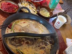 -赵美丽·重庆社区火锅·直营店(火车东站·中豪国际店)