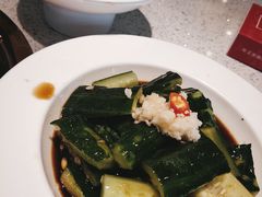 刮皮黄瓜-老佛爷铜炉蛙锅(海岸城店)