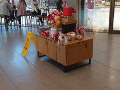 -星巴克臻选(深圳龙华红山天虹店)