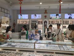 -新视达眼镜店·蔡司·依视路(名镜苑店)