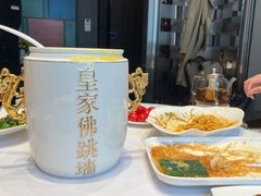 -龙船人海鲜城(长治路店)