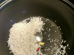 -马路边上·小海鲜烧烤(八一路店)
