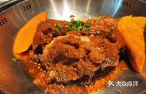 Songhu Steamed Pork with Rice Flour