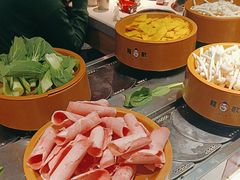 -龍歌自助小火锅(市南金茂湾店)