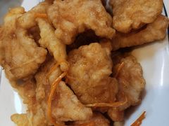 -老码头黑皮肘子锅包肉熏酱水饺(文政街店)
