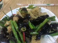 -牛记烩面(七星西路店)