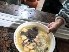 -文山荷鲜居(翠湖店)