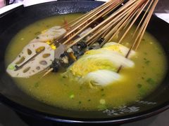 -龙巢盱眙龙虾·牛蛙·烧烤宵夜(八卦岭店)