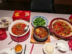 -千百味红餐厅·江西菜(绿地双子塔店)