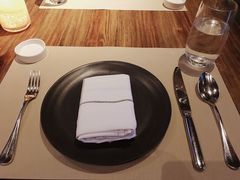 -Carbon莫卡哆·意大利复古集市餐厅(杭州大厦店)