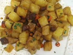 -泉味道贵州厨房(三里河店)