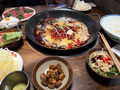 -萍姐火锅·公路夜市(武汉首店)