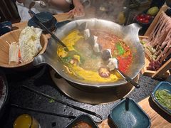 -湊湊火锅·茶憩(上海合生汇店)