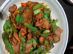 辣椒炒肉-鸽子侯·家宴·平价海鲜(市图书馆店)