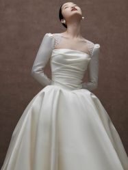 -LOVINA洛维娜婚纱礼服