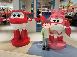 -乐多星球潮玩中心(沈阳嘉里城店)