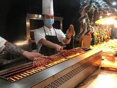 -涨巢·潮玩水疗局