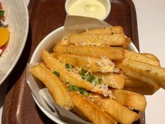 瀑布芝士牛肉汉堡-阿妮叶李(光谷世界城店)