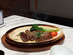 -北京东三环希尔顿逸林酒店