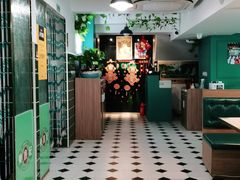 -东鑫记港式茶餐厅(南京东路店)