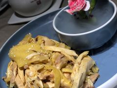 盐焗手撕鸡-尚一汤·粤菜海鲜(环球港店)