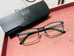 -博士眼镜集团石人工眼镜(虹口万泰店)