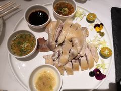 -闻见中国海南菜(K11店)