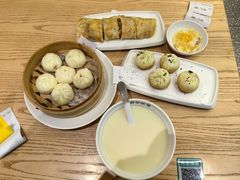 -弄堂咪道-饭香·面香·馄饨香(汇锦广场店)