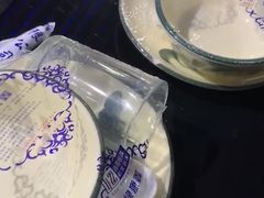 -琥珀老六龙虾(四里河店)
