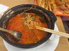 -小街曹师傅砂锅麻辣烫(亚泰大街店)