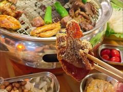 -叽叽扎扎烤肉场(生态城万达店)