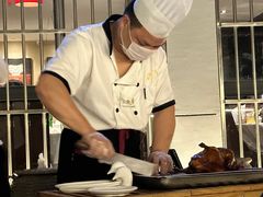 -湖庭壹品鸭王·传统北京烤鸭·别墅私房菜·庭院宵夜(江宁店)