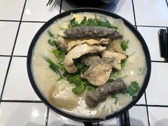 -肥汁米蘭香港米线(长宁来福士店)