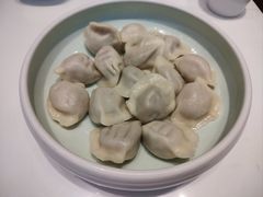 西芹猪肉手工水饺-嘉和一品粥(津华昌道店)