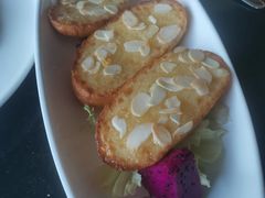 -OLD TREE老树咖啡·西餐厅(台山人工湖店)