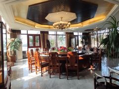 包厢-东湖食堂·湖景餐厅•会议