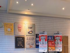 -肯德基(成山路地铁站店)