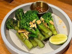 烤西兰花苔-SHAN山(前滩太古里店)