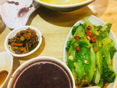 -玖鲜小笼(中山广场店)