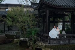 -芭莎视觉婚纱摄影(花溪店)