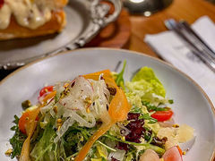 -LESCEDARS Brasserie Bistro香柏树