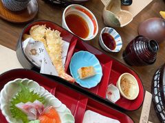 -Tsuru鹤日本料理(静安香格里拉店)