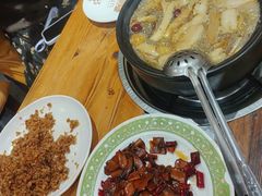 -菌之家·专业纯野生菌火锅·特色炒菌