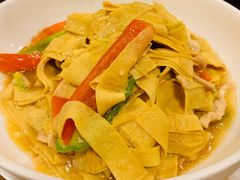 百叶-圣夜东北菜烧烤·夜宵·龙虾(胥江路店)