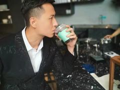 -HUG·拥抱咖啡(郑州宝龙广场店)