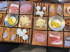 -银米·云南传统过桥米线(双廊黑金冠店)