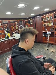 -绅仕門男士理发馆