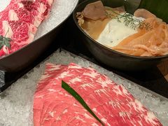 -三出山火锅(南京万象天地店)