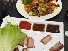 -四方小吃·白族庭院餐厅