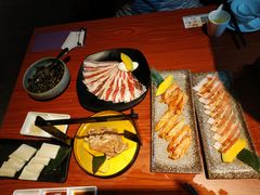 -山之屋炭火烧肉·生啤畅饮(大朗万科中央公园店)